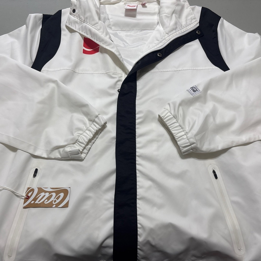 Vintage Coca Cola Jacket Size XL 90s Retro Windbreaker Full Zip W/Buttons NWT
